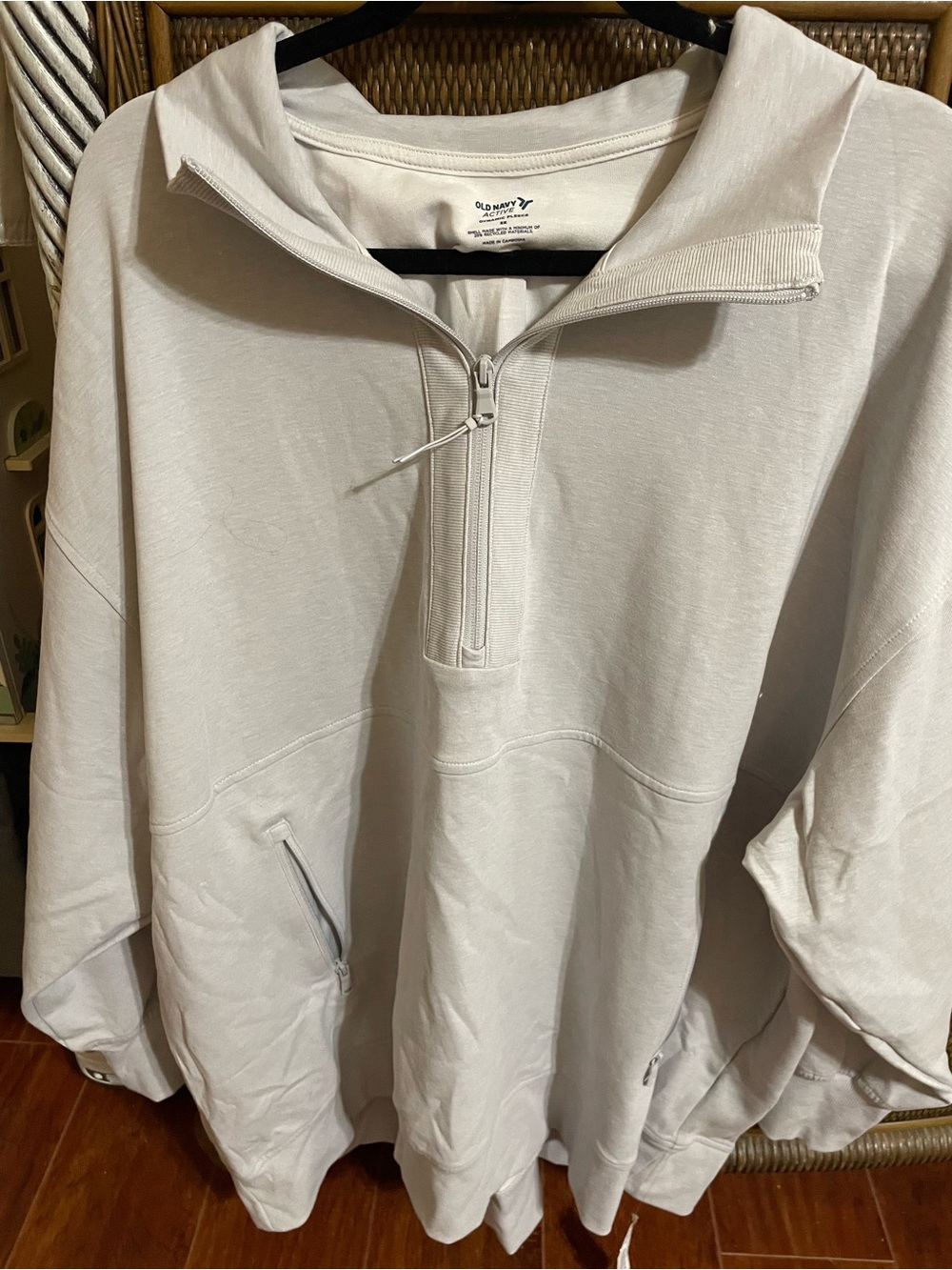 Old Navy women’s Light Gray Half-Zip Pullover Sweater